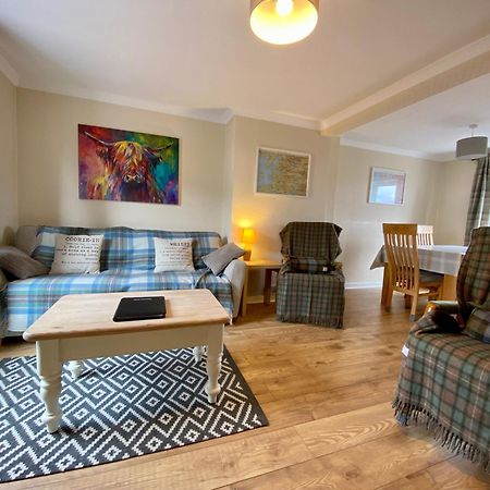 Traditional 3 Bed Town House Inverlochy Luaran gambar